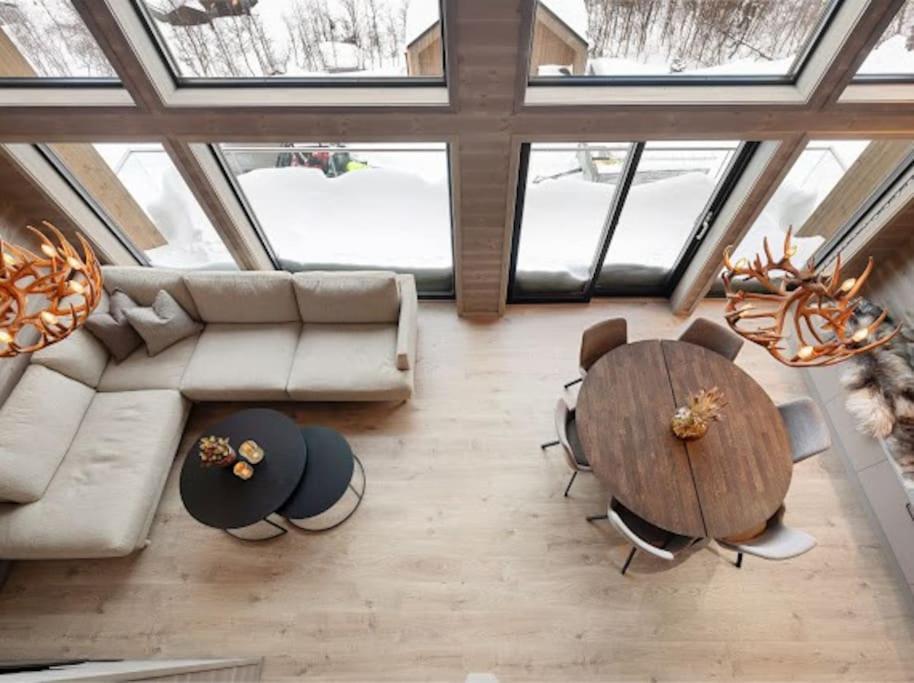 Flygende Utsiktshytte Med Magisk Utsikt Sogndal Exterior photo